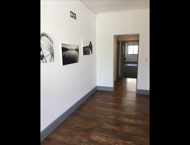 330M² OFFICE RENTED IN WESTLAKE
